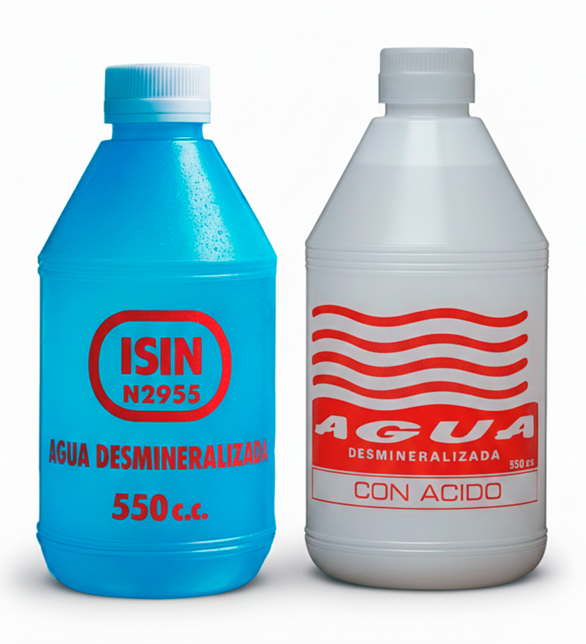 Envases de agua desmineralizada